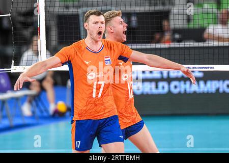 Michael Parkinson, Junior Tuinstra (Netherlands). Volleyball World Championship 2022. Stock Photo