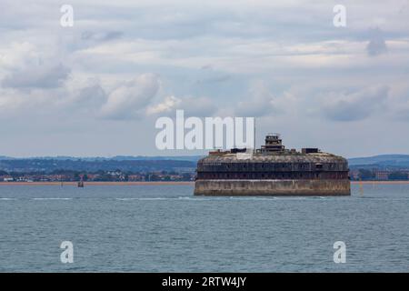 Horse Sand Fort, one of the Solent Forts, in the Solent between Portsmouth and the Isle of Wight, Hampshire UK in September Stock Photo