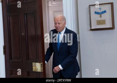 Washington, United States Of America. 15th Sep, 2023. United States President Joe Biden arrives to deliver remarks on the contract negotiations between the United Auto Workers and the Big 3 auto companies in the Roosevelt Room of the White House in Washington, DC on Friday, September 15, 2023. Credit: Chris Kleponis/Pool/Sipa USA Credit: Sipa USA/Alamy Live News Stock Photo