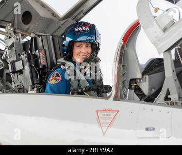 Houston, United States. 10 March, 2023. NASA astronaut Loral O’Hara inside the cockpit of a T-38 trainer jet at Ellington Field, March 10, 2023 in Houston, Texas. O’Hara is a member of the International Space Station Expedition 70 crew which launches to the International Space Station on September 15th.  Credit: Bill Stafford/NASA/Alamy Live News Stock Photo