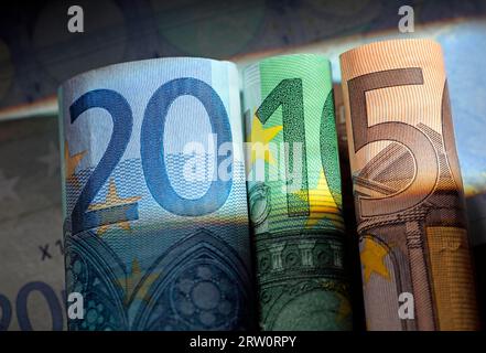 Number 2015 made of 20 euro, 100 euro and 50 euro bills Stock Photo