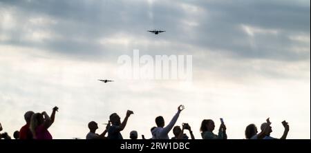 EDE - A mass dropping of paratroopers during the 79th commemoration of the Airborne Airborne Landings, which inaugurated the Allied battle for Arnhem in September 1944. ANP JEROEN JUMELET netherlands out - belgium out Credit: ANP/Alamy Live News Stock Photo