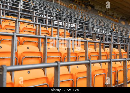 Wolverhampton, UK. 16th Sep, 2023. General view of Molineux Stadium, Home of Wolverhampton Wanderersduring the Premier League match Wolverhampton Wanderers vs Liverpool at Molineux, Wolverhampton, United Kingdom, 16th September 2023 (Photo by Mike Jones/News Images) in Wolverhampton, United Kingdom on 9/16/2023. (Photo by Mike Jones/News Images/Sipa USA) Credit: Sipa USA/Alamy Live News Stock Photo