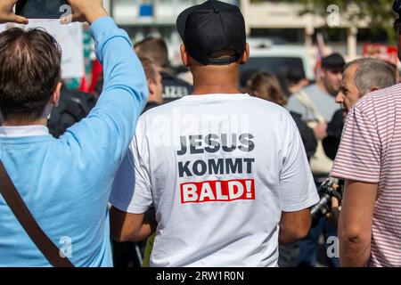 Cologne, Germany. 16th Sep, 2023. Demonstrators opposed to abortions and assisted suicide attend a rally on Heumarkt square in Cologne, Germany. On the T-shirt of a demonstrator is written 'Jesus is coming soon'. Credit: Thomas Banneyer/dpa/Alamy Live News Stock Photo