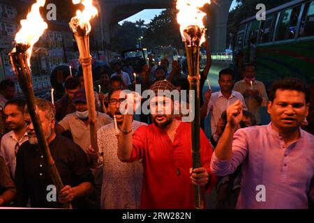 Activists of Youth Forum hold a rally and torch procession to mark International Democracy Day, in front of National Press Club in Dhaka, Bangladesh, on September 16, 2023 Credit: Mamunur Rashid/Alamy Live News Stock Photo