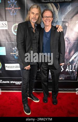 Yan Birch und Sean Whalen bei der Premiere des Kinofilms 'Beneath Us All' im Laemmle Town Center 5. Los Angeles, 14.09.2023 Stock Photo