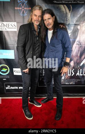 Yan Birch und Billy Wirth bei der Premiere des Kinofilms 'Beneath Us All' im Laemmle Town Center 5. Los Angeles, 14.09.2023 Stock Photo