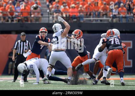 CHAMPAIGN, IL - SEPTEMBER 16: Illinois Fighting Illini Wide