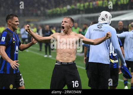 Photo – Inter Milan Midfielder Kristjan Asllani Celebrates 5-1 Serie A Win  Vs AC Milan