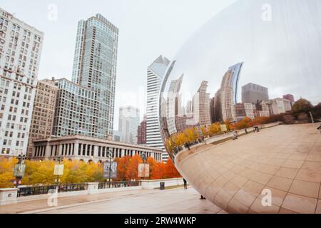 Chicago, USA, November 23rd 2013: Cloud Gate, otherwise known as 'The Bean' in Millenium Park is a popular tourist attraction Stock Photo