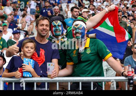 Bordeaux, France. 17th Sep, 2023. BORDEAUX, FRANCE - SEPTEMBER 17: Fans and Supporters of South Africa during the Rugby World Cup France 2023 match between South Africa and Romania at Stade de Bordeaux on September 17, 2023 in Bordeaux, France. (Photo by Hans van der Valk/Orange Pictures) Credit: Orange Pics BV/Alamy Live News Stock Photo