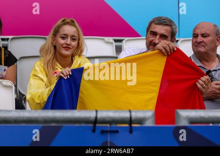 Bordeaux, France. 17th Sep, 2023. BORDEAUX, FRANCE - SEPTEMBER 17: Fans and Supporters of Romania during the Rugby World Cup France 2023 match between South Africa and Romania at Stade de Bordeaux on September 17, 2023 in Bordeaux, France. (Photo by Hans van der Valk/Orange Pictures) Credit: Orange Pics BV/Alamy Live News Stock Photo