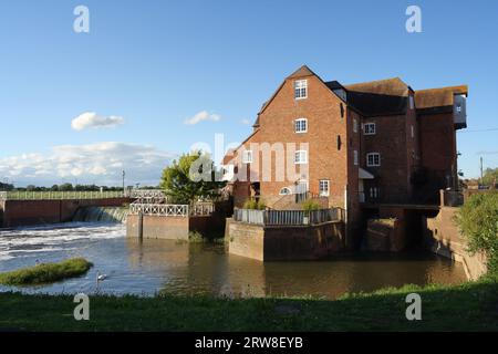 Abbey Mill on the river Avon in Tewkesbury England UK English redevelopment riverside housing Stock Photo