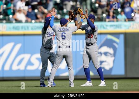Los Angeles Dodgers center fielder James Outman (33) bats in the third  inning during a regular season game between the Milwaukee Brewers and Los  Angel Stock Photo - Alamy