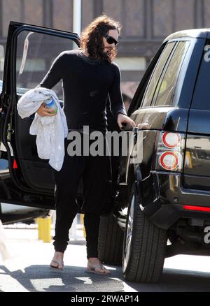 Los Angeles, USA 18th September 2023 FILE IMAGE dated 5 June 2012 Russell Brand arrives at a yoga class with a mystery brunette. Russell has been seen regularly arriving and leaving with the girl before the pair head to Russell's West Hollywood home. Credit: Headlinephoto/Alamy Live News Stock Photo