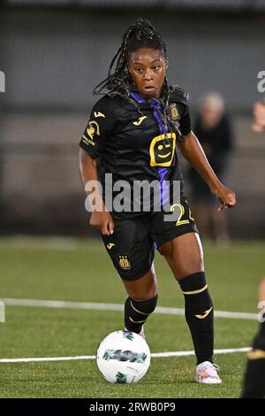 Esther Buabadi (24) of Anderlecht pictured fighting for the ball