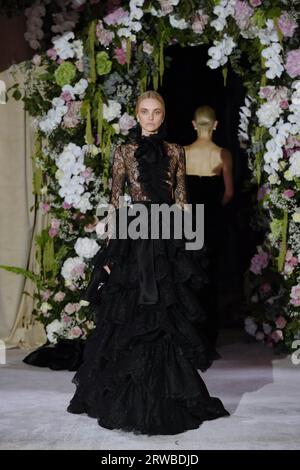 Model Caroline Trentini walks on the runway at the Richard Quinn fashion show during the Spring Summer 2024 Collections Fashion Show at London Fashion Week in London, UK on September 16 2023. (Photo by Jonas Gustavsson/Sipa USA) Stock Photo