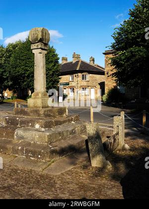 Village cross at the end of the Nidderdale Way stage in Ripley Nidderdale North Yorkshire England Stock Photo