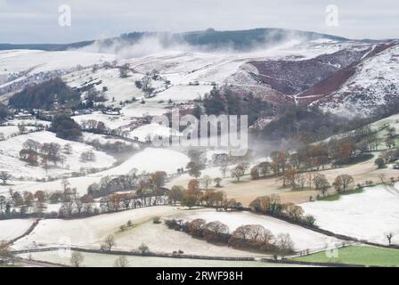 The Long Mynd in Shropshire viewed on a snowy morning from Ragleth Hill, Little Stretton, England, UK Stock Photo