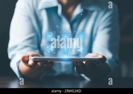 E-learning education internet technology webinar online courses concept. Online education training and e-learning webinar on internet for personal dev Stock Photo