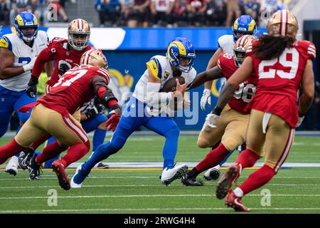 San Francisco 49ers linebacker Dre Greenlaw (57) stands in the