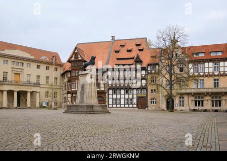 Braunschweiger lion in front of historic timbered houses at the castle square of Braunschweig Stock Photo