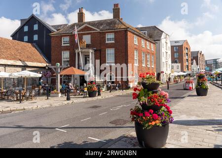 The Custom House is a Grade II* listed building in the oldest part of Poole Quay, now a restaurant, Poole, Dorset, England, UK Stock Photo