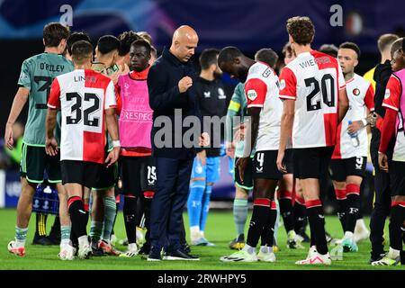 ROTTERDAM - (l-r) Feyenoord coach Arne Slot, Lutsharel Geertruida of Feyenoord during the UEFA Champions League match between Feyenoord and Celtic FC at Feyenoord Stadium de Kuip on September 19, 2023 in Rotterdam, Netherlands. ANP OLAF KRAAK Stock Photo