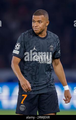PARIS, FRANCE - SEPTEMBER 19: Kylian Mbappe (Paris Saint PARIS, FRANCE - SEPTEMBER 19: Kylian Mbappe (Paris Saint