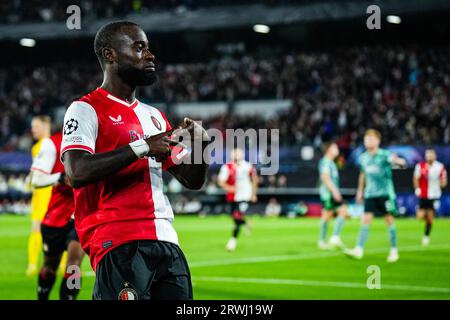 Rotterdam, The Netherlands. 19th Sep, 2023. Rotterdam - Lutsharel Geertruida of Feyenoord during the 1st leg of the UEFA Champions League between Feyenoord v Celtic at Stadion Feijenoord De Kuip on 19 September 2023 in Rotterdam, The Netherlands. Credit: box to box pictures/Alamy Live News Stock Photo