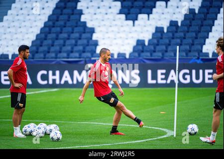 Madrid, Spain. 19th Sep, 2023. Leonardo Bonucci seen in action during the training session at the Santiago Bernabeu stadium, the day before his Champions League debut with the Union Berlin shirt against Real Madrid. Credit: SOPA Images Limited/Alamy Live News Stock Photo