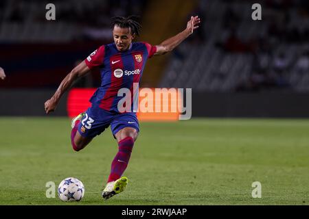 Barcelona, Spain. 19th Sep, 2023. BARCELONA, SPAIN - SEPTEMBER 19: Jules Kounde of FC Barcelona during the UEFA Champions League match between FC Barcelona and Royal Antwerp FC at the Estadi Olimpic Lluis Companys on September 19, 2023 in Barcelona, Spain Credit: DAX Images/Alamy Live News Stock Photo