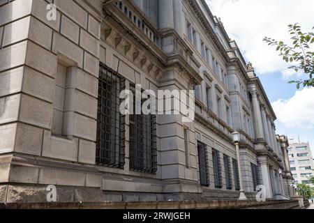 Tokyo, Japan. 19th Sep, 2023. The Bank of Japan (æ-¥æœ¬éŠ€è¡Œ) headquarters building.The BOJ is the Central Bank for Japan and is the steward of Japanese Fiscal policy and the Japanese Yen (JPY). Also called the Nichigin (æ-¥éŠ€), the Bank is an important financial institution in the Eastern Asian economy and is currently led by Governor Kazuo Ueda. (Credit Image: © Taidgh Barron/ZUMA Press Wire) EDITORIAL USAGE ONLY! Not for Commercial USAGE! Stock Photo