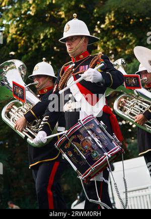 Drummer With Side Drum Of The Royal Marines Band Service Marching Band Beating The Retreat In Bournemouth Gardens At Bournemouth Air Show, UK Stock Photo