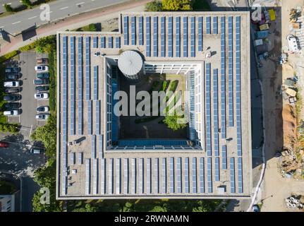 Dresden, Germany. 20th Sep, 2023. Solar panels are mounted on the roof of the von Gerber building, the Institute of Political Science at the TU Dresden. (Shot with a drone) Credit: Robert Michael/dpa/Alamy Live News Stock Photo