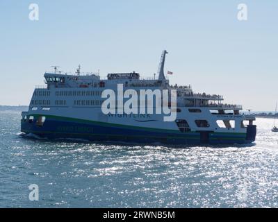 Isle of Wight ferry 'Victoria of Wight' leaving Portsmouth Stock Photo