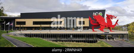 The Welsh dragon at the Celtic Manor International Conference Centre, Newport, Wales, UK Stock Photo