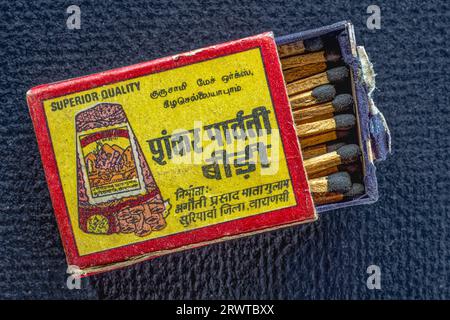 Old matches vintage matchbox hi-res stock photography and images - Alamy