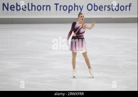 Oberstdorf, Germany. 21st Sep, 2023. Figure Skating: Challenger Series - Nebelhorn Trophy, Individual, Ladies, Short Program. Lindsay van Zundert from the Netherlands on the ice. Credit: Angelika Warmuth/dpa/Alamy Live News Stock Photo