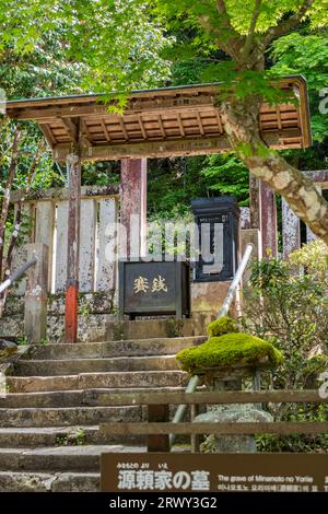 Shuzenji Onsen The tomb of Minamoto no Yorie, the second shogun of the Kamakura Shogunate. Stock Photo