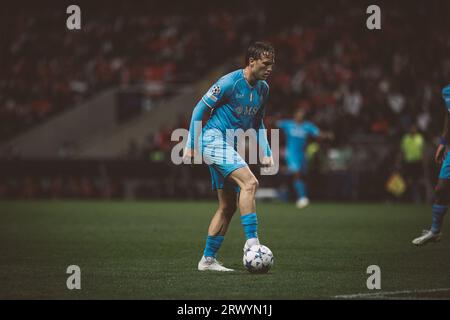 x during  UEFA Champions League 2023/24 game between SC Braga and SSC Napoli at Estadio Municipal de Braga, Braga, Portugal. (Maciej Rogowski) Stock Photo