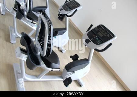 How to lose best sale weight on recumbent bike