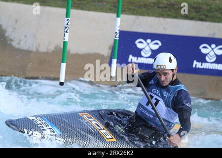 Waltham Cross, UK. 22nd Sep 2023. The 2023 ICF Canoe Slalom World Championships are taking place at Lee Valley White Water Centre. Adam Burgess of Great Britain qualifies for the men's C1 final. Credit: Eastern Views/Alamy Live News Stock Photo