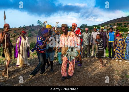 Kapsiki tribal people practising a traditional dance, Rhumsiki, Mandara mountains, Far North province, Cameroon, Africa Stock Photo