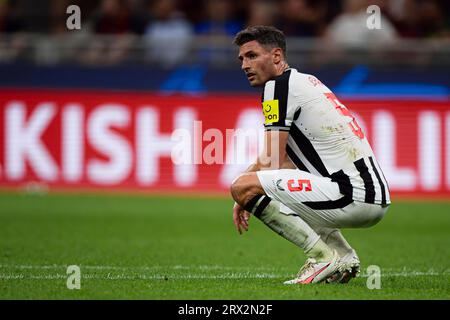 Fabian Schar of Newcastle United looks disappointed & dejected