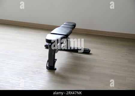 Floor discount weight bench