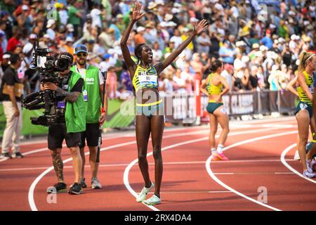 August 21, 2021 Eugene OR USA: Athing MU holds on to the lead and wins the  womens 800 meters during the Nike Prefontaine Classic at Hayward Field  Eugene, OR (Photo by Thurman
