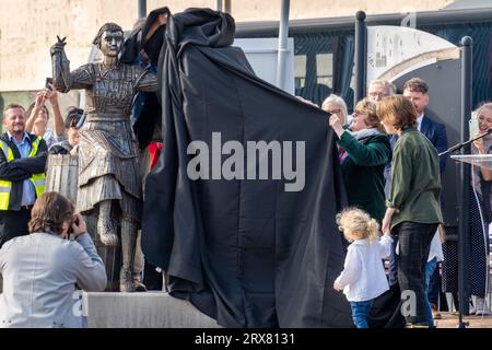 by Lonsdale Ray - Alamy wraps, North before The Herring Girl Quay, Photo the on UK sculpture, North Shields, unveiling, Fish Stock public her Tyneside, under