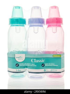 Winneconne, WI - 26 August 2023:  A package of Evenflow classic baby bottles on an isolated background Stock Photo