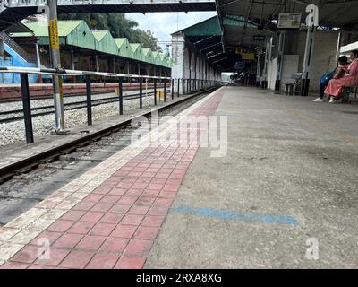 Scenes of trains coming and exteriors of bangalore cantonment railway station Stock Photo